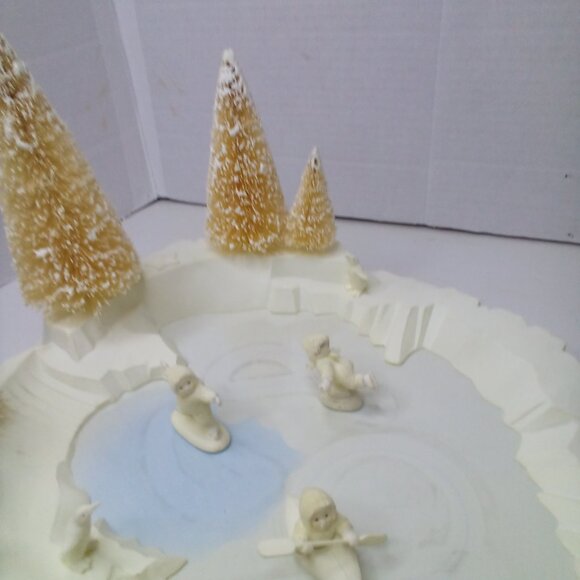 Department 56 Snowbabies Animated Skating Pond Christmas Holiday - Picture 8 of 15